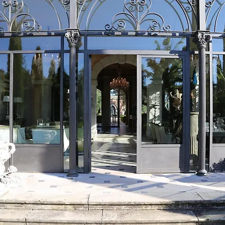 Carmella Appart hôtel